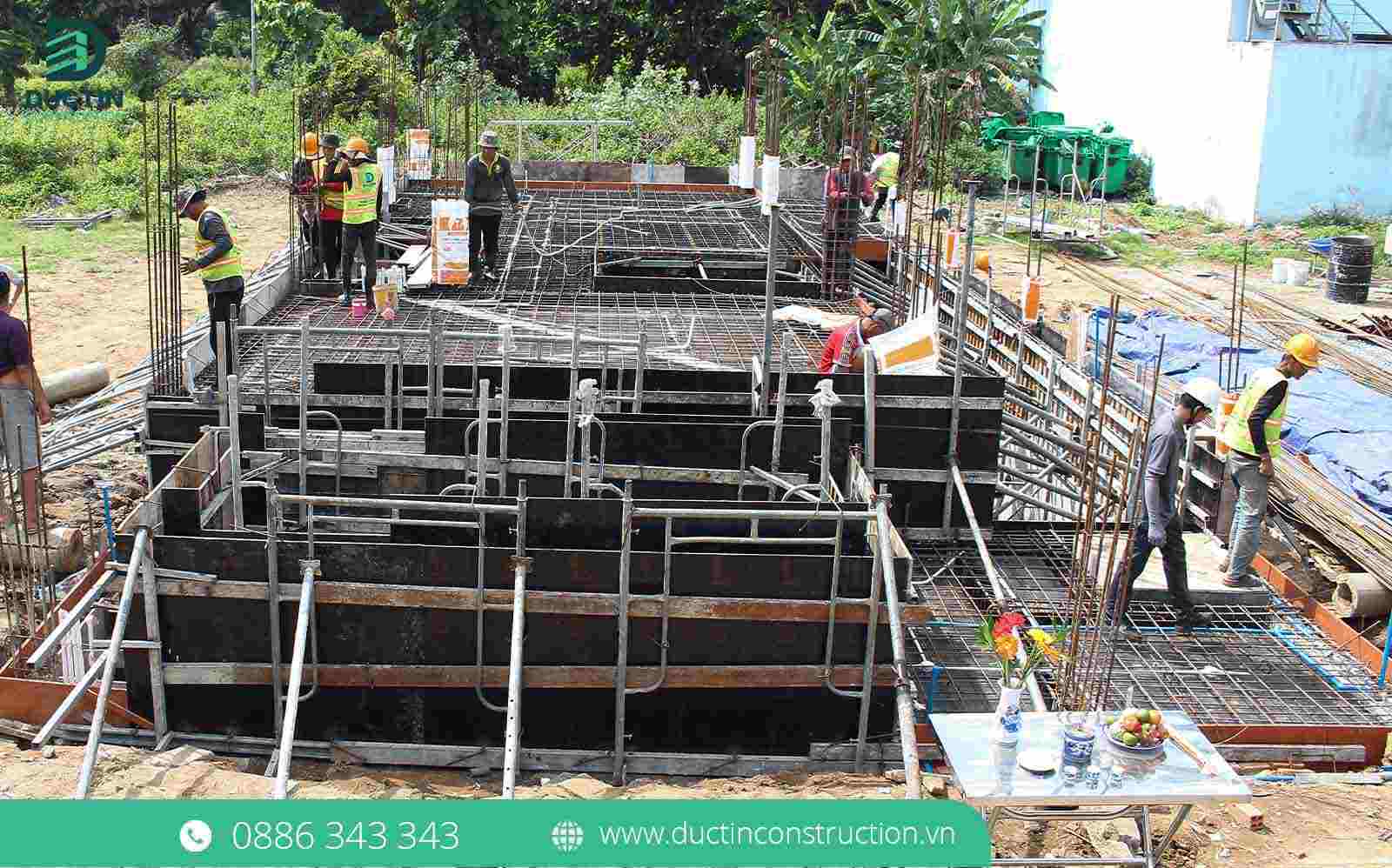 su khac biet khi thi cong chdv vs nha pho