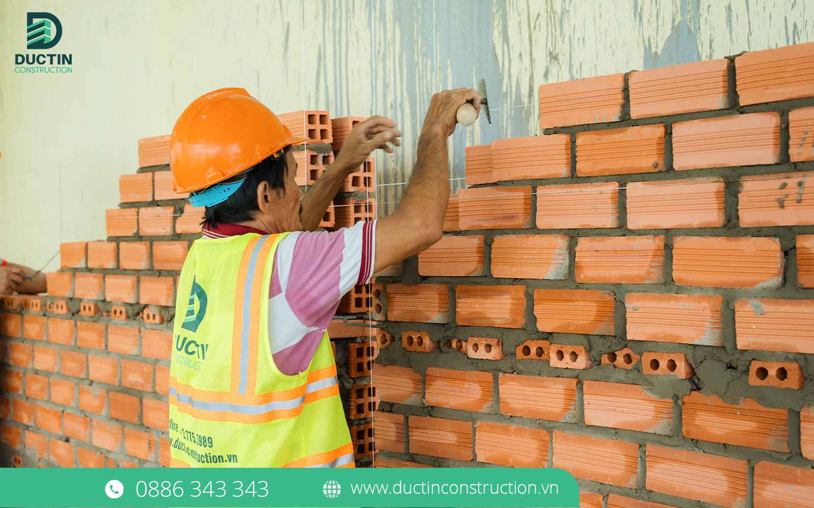 xay nha cung duc tin